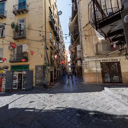 The Tiny House On Toledo - Spanish Quarters - By Houseinnaples * Naples